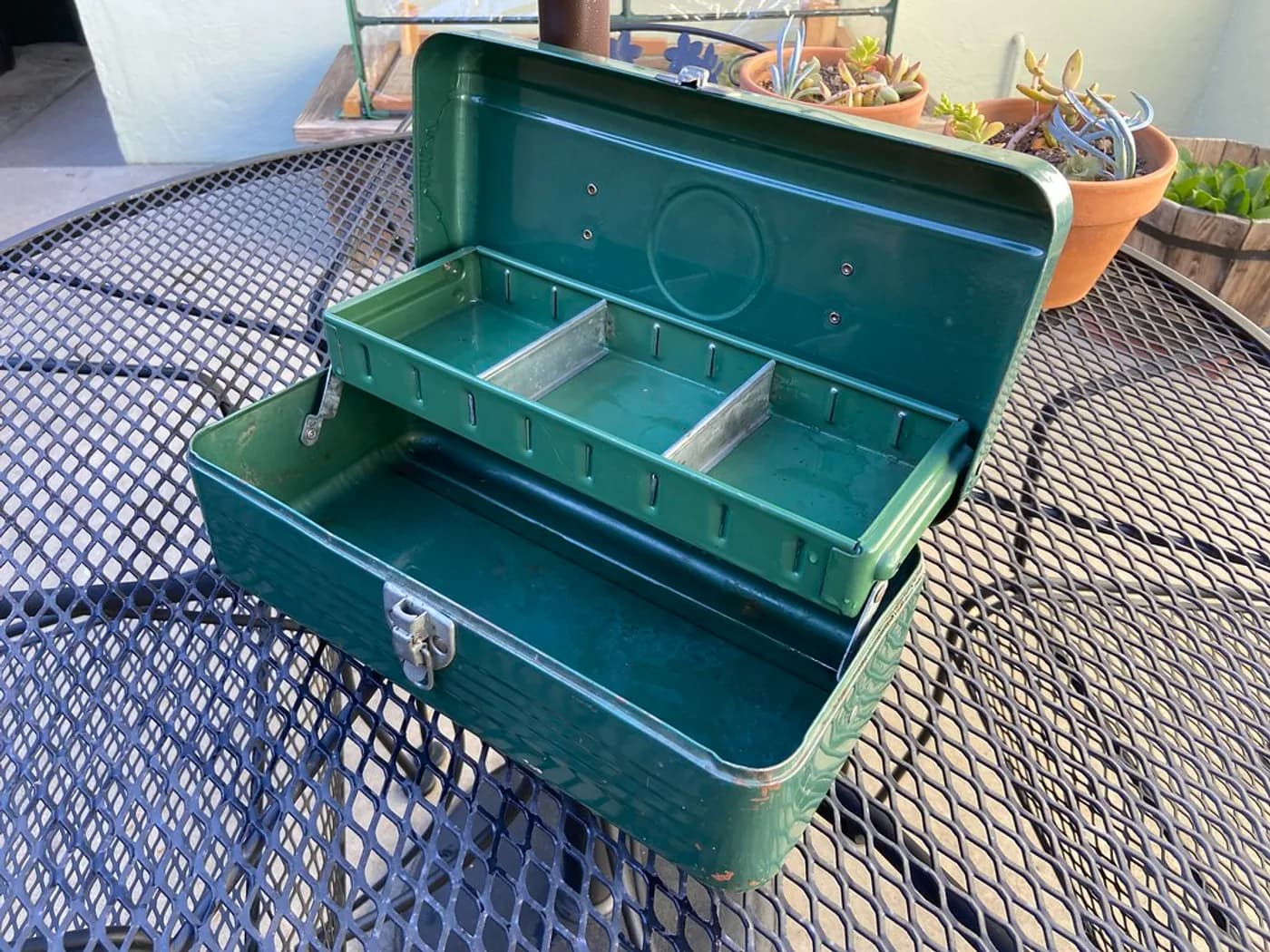 Steel Cantilever Tool Box